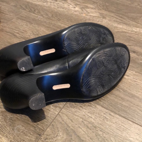 Genuine leather heels size 7 - Picture 3 of 12